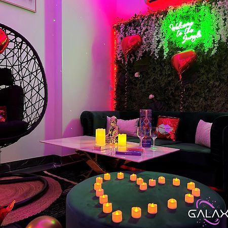 Galaxy Spa - Suite Jupiter Jacuzzi Privatif Champigneulles Kültér fotó