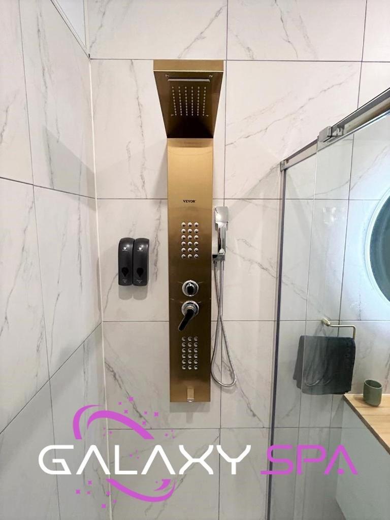 Galaxy Spa - Suite Jupiter Jacuzzi Privatif Champigneulles Kültér fotó