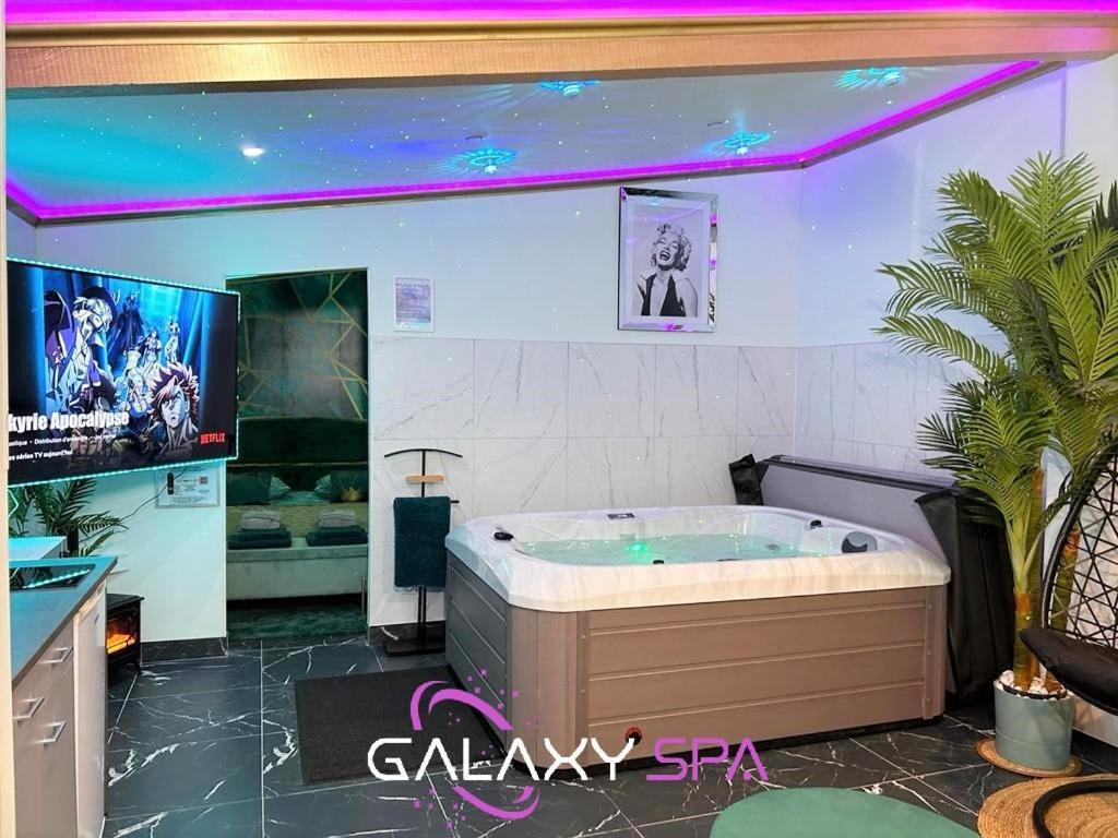 Galaxy Spa - Suite Jupiter Jacuzzi Privatif Champigneulles Kültér fotó