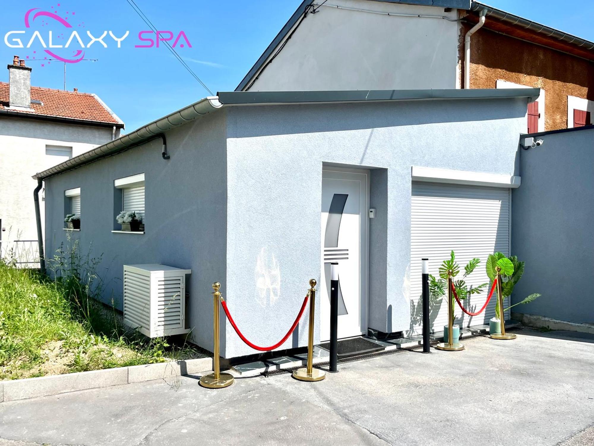 Galaxy Spa - Suite Jupiter Jacuzzi Privatif Champigneulles Kültér fotó